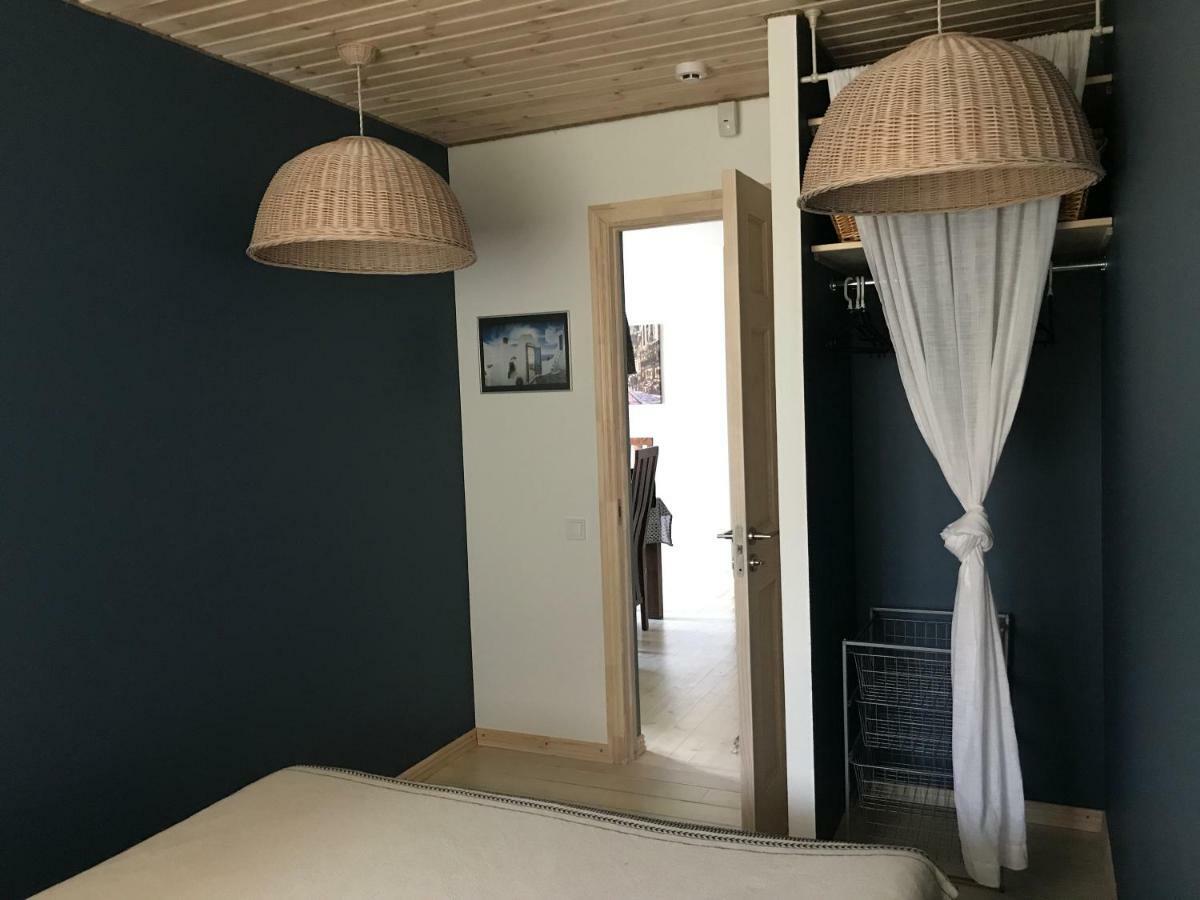 Apartment Near By Sea Jurmala Bagian luar foto